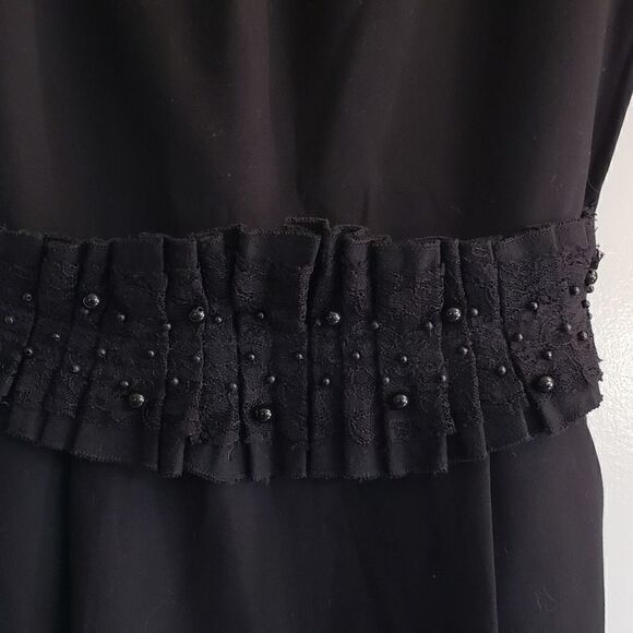 Zara perfect Little black dress/ just the right amount of umph! - Picture 1 of 4